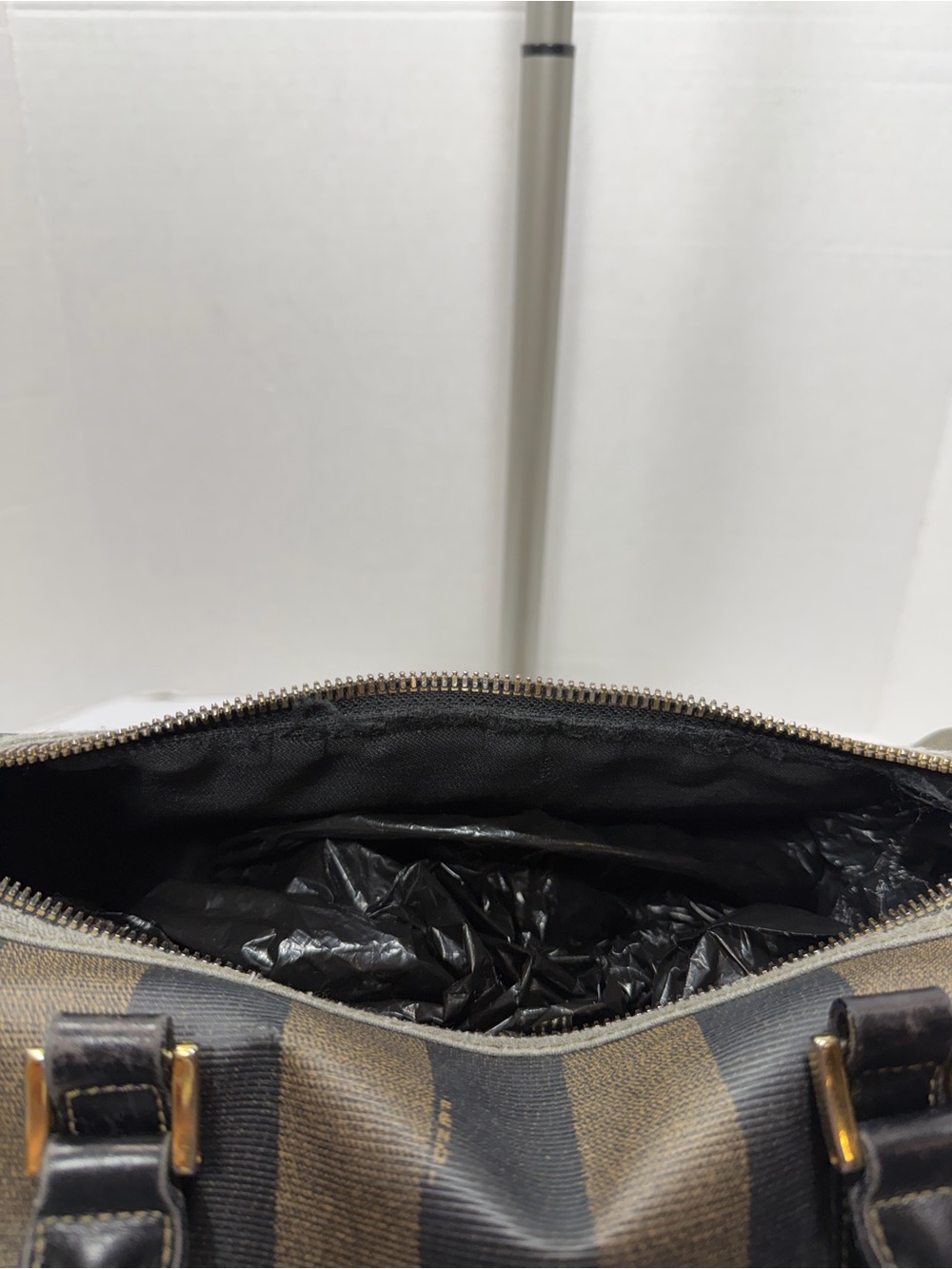 Vintage FENDI Black & Gray Pecan Stripe Speedy/Duffle Style Handbag,Classic 90s - Picture 11 of 13